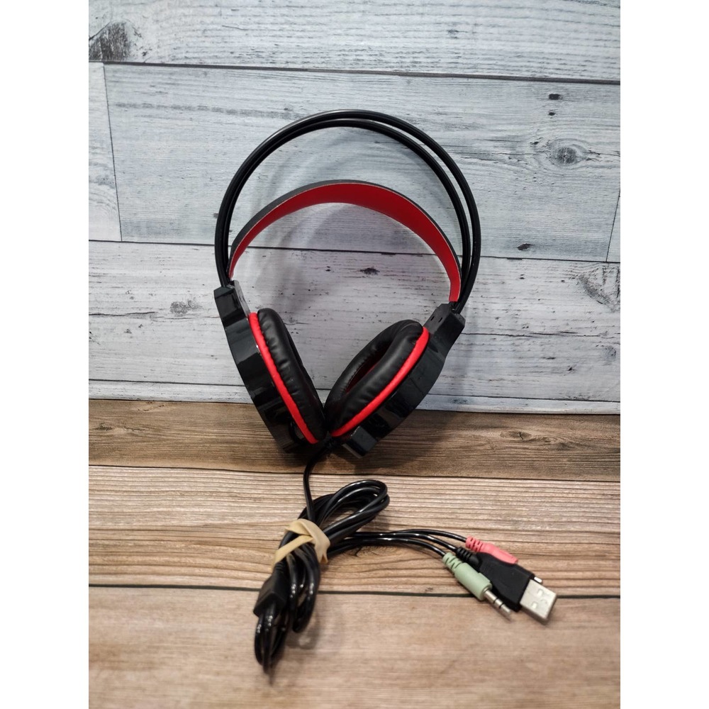 Banda G11 Wired Headset for PC! Black/Red! Great Condition!